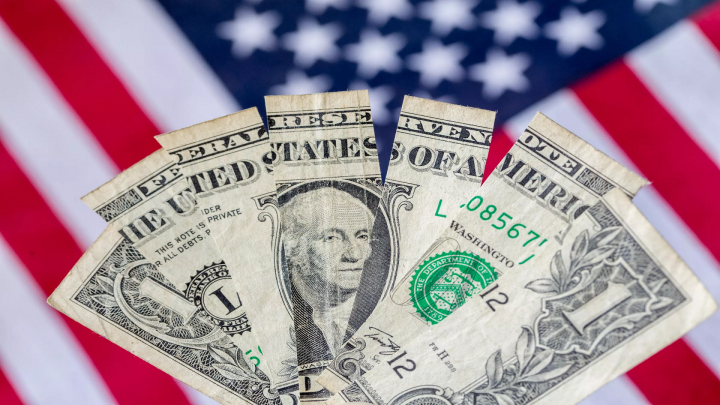 Hurdles remain for a fiscal stimulus bill to pass